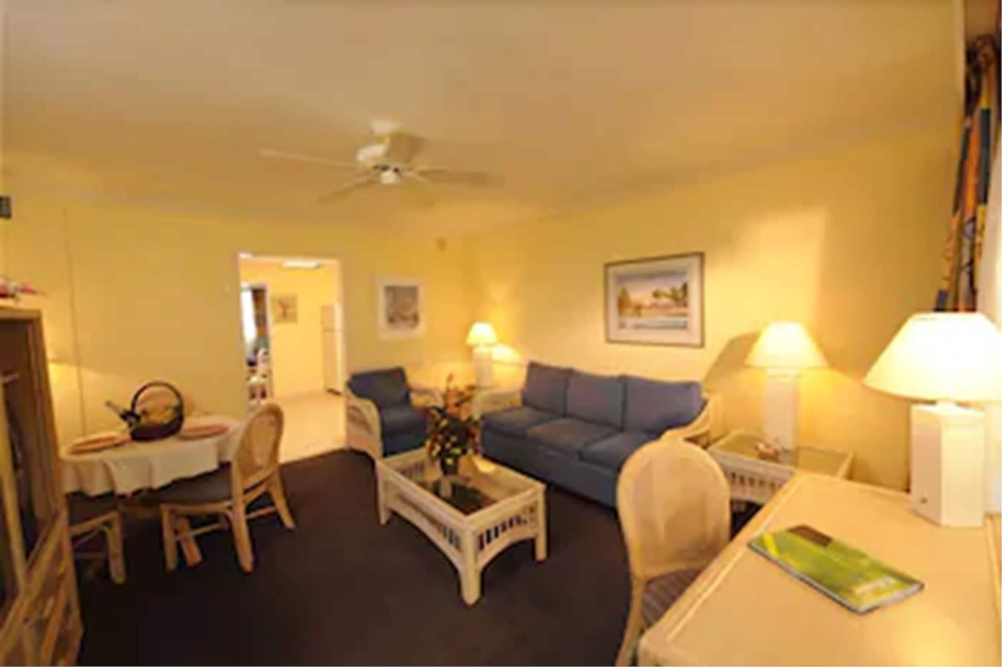 Bay View Suites Paradise Island Nassau Exterior photo
