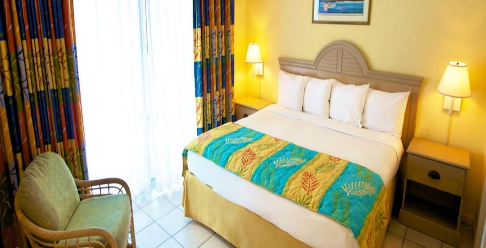 Bay View Suites Paradise Island Nassau Exterior photo