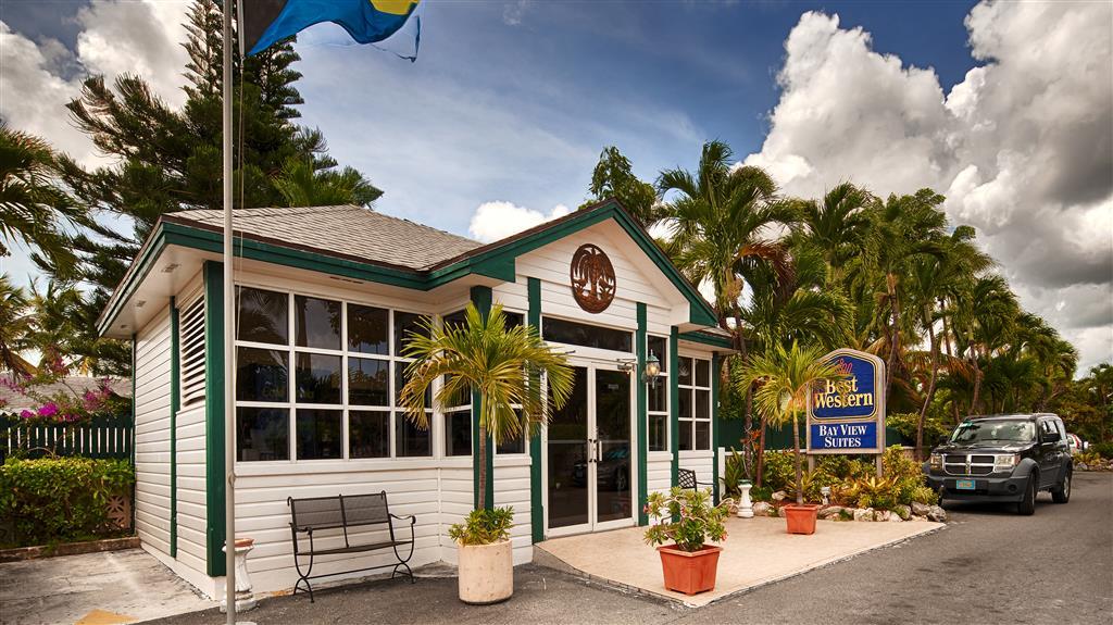 Bay View Suites Paradise Island Nassau Exterior photo